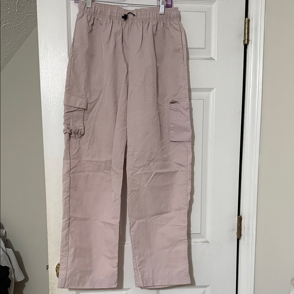 women’s pink nike cargo pants